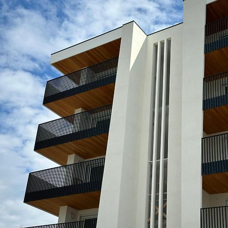 Beach Palace With Small Swimming Pool, Private Beach, Parking リド・ディ・イエゾロ エクステリア 写真