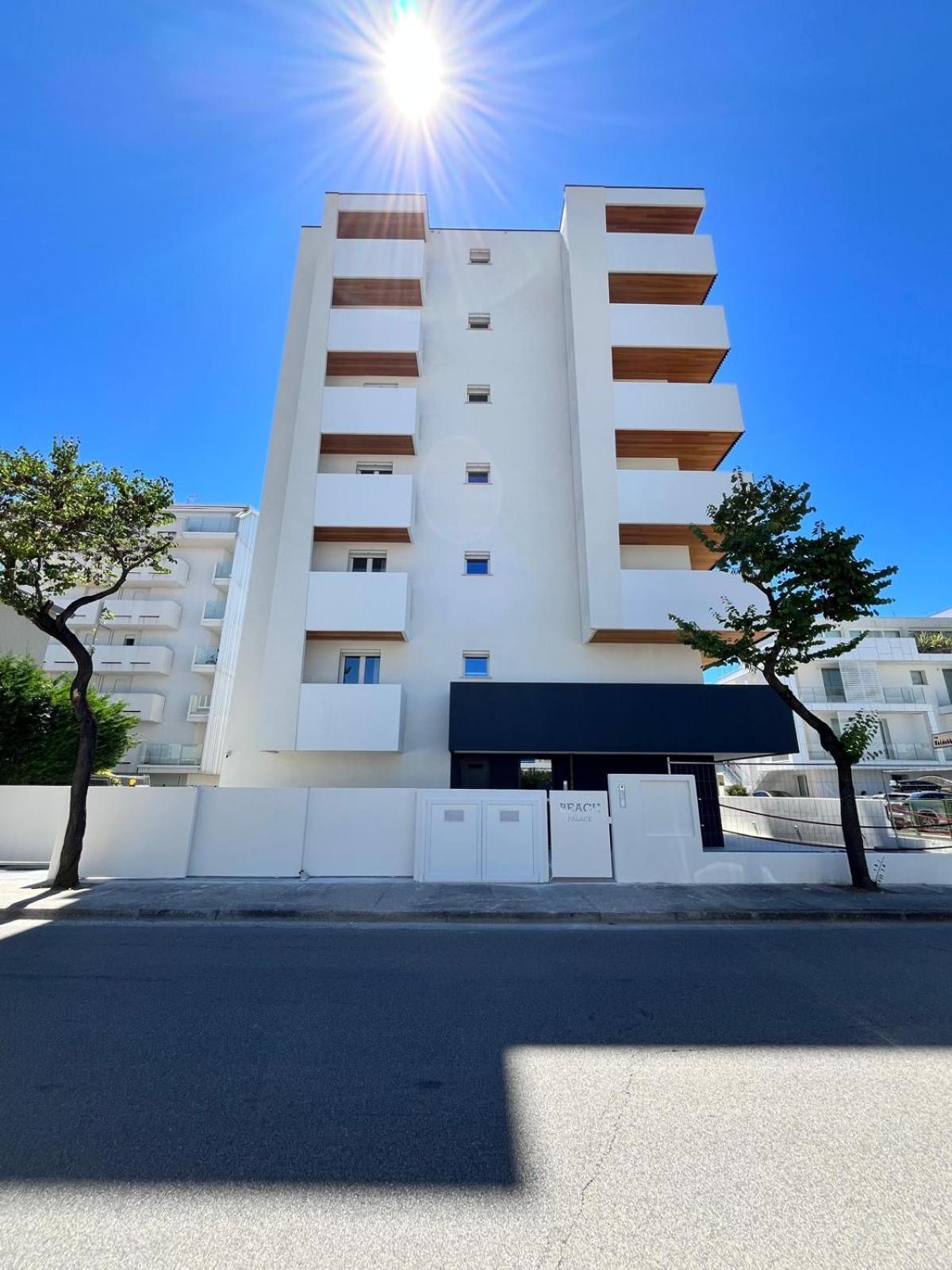 Beach Palace With Small Swimming Pool, Private Beach, Parking リド・ディ・イエゾロ エクステリア 写真